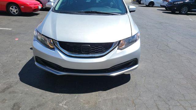 Photo 4 VIN: 19XFB2F57EE232273 - HONDA CIVIC SEDAN 