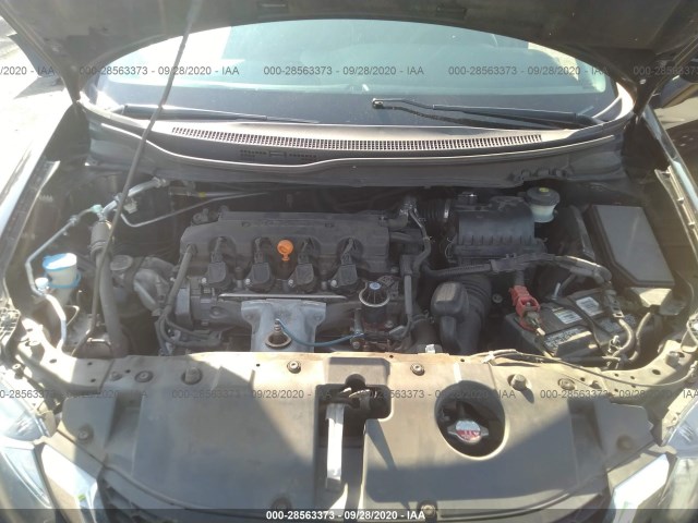 Photo 9 VIN: 19XFB2F57EE251826 - HONDA CIVIC LX 