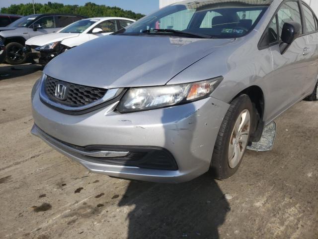 Photo 8 VIN: 19XFB2F57FE050624 - HONDA CIVIC LX 