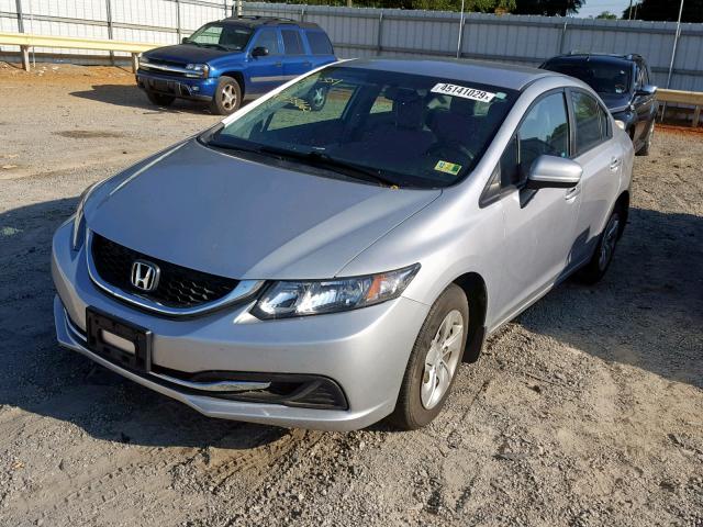 Photo 1 VIN: 19XFB2F57FE065527 - HONDA CIVIC LX 