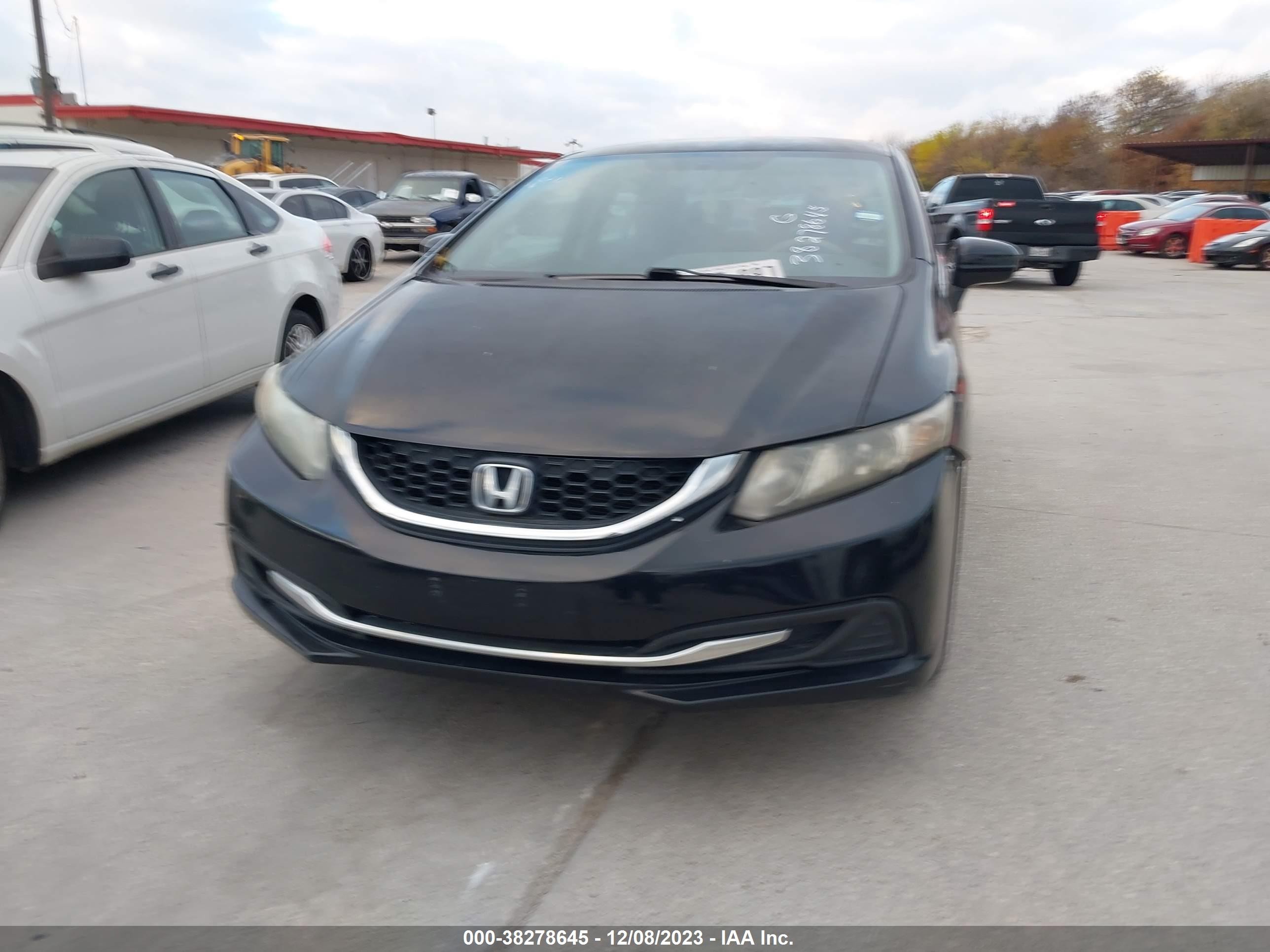 Photo 1 VIN: 19XFB2F57FE078357 - HONDA CIVIC 