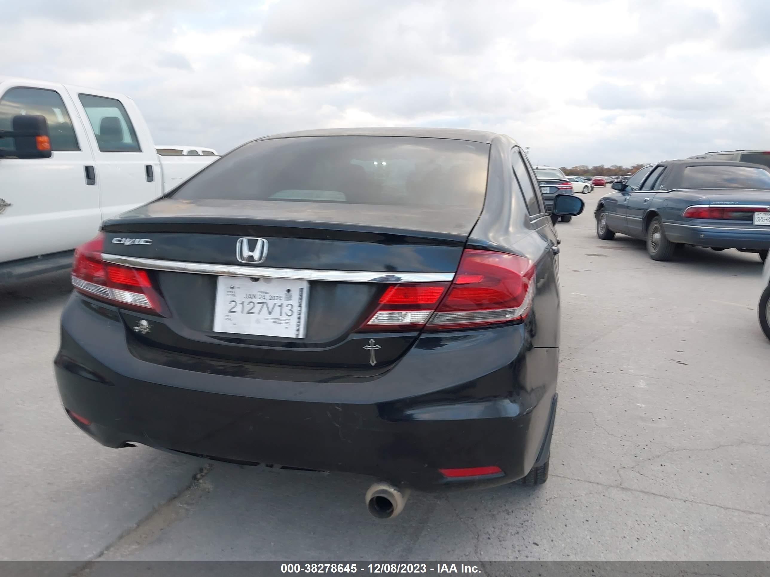 Photo 3 VIN: 19XFB2F57FE078357 - HONDA CIVIC 