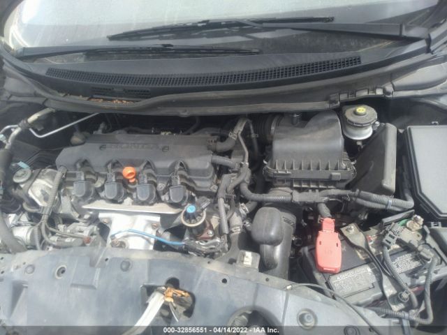 Photo 9 VIN: 19XFB2F57FE104813 - HONDA CIVIC SEDAN 