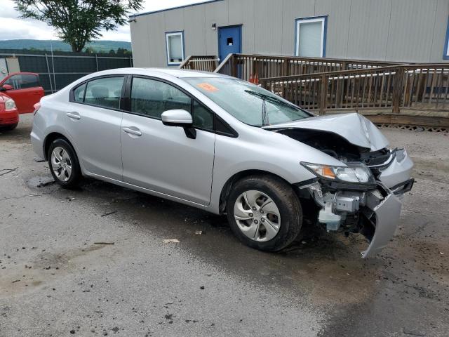 Photo 3 VIN: 19XFB2F57FE228032 - HONDA CIVIC LX 