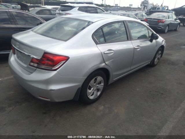 Photo 3 VIN: 19XFB2F57FE232064 - HONDA CIVIC SEDAN 