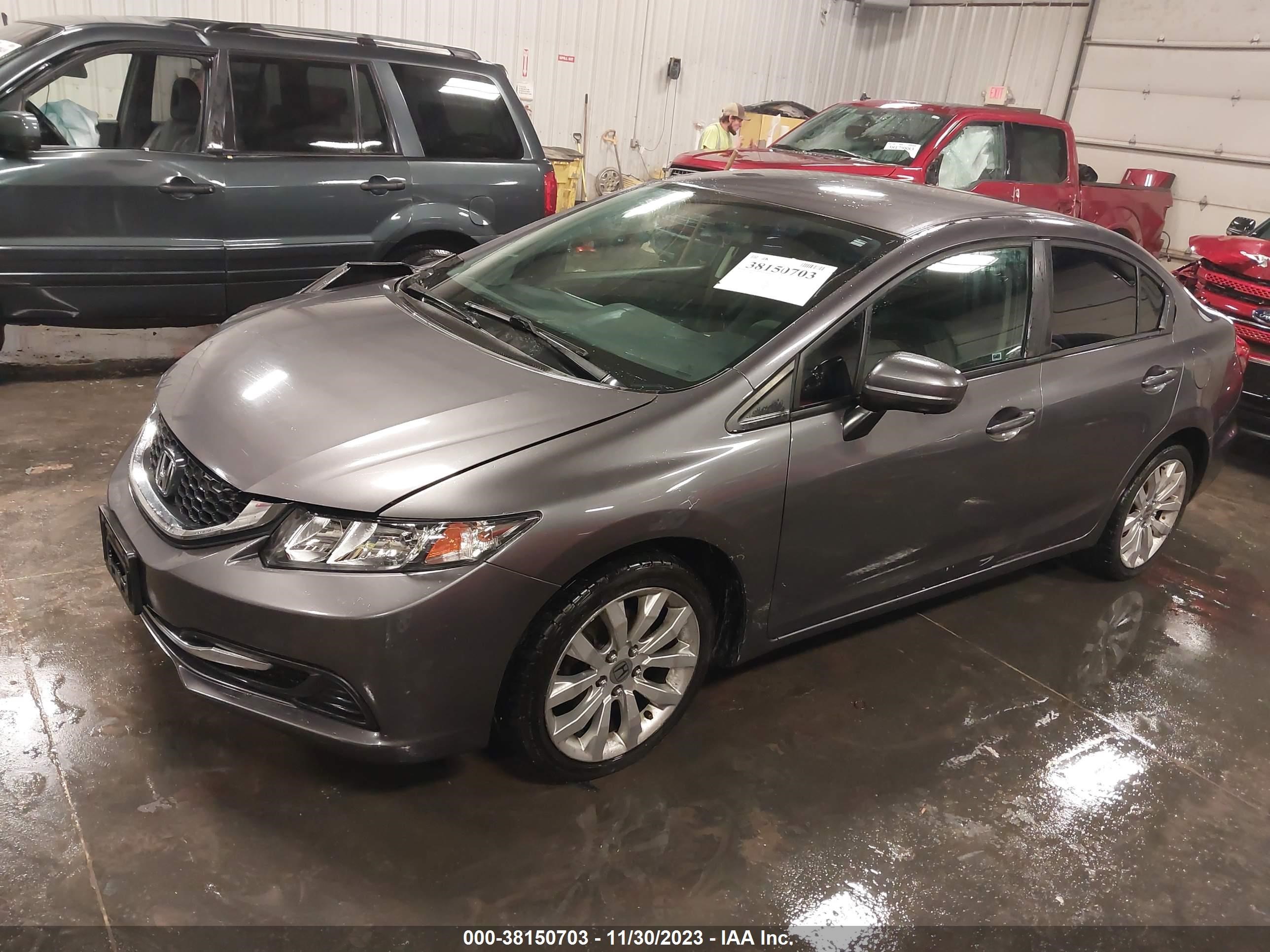 Photo 1 VIN: 19XFB2F57FE236342 - HONDA CIVIC 