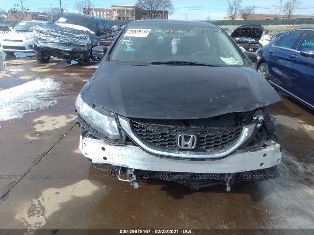 Photo 5 VIN: 19XFB2F57FE236471 - HONDA CIVIC SEDAN 