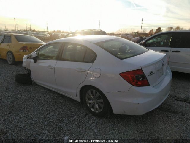 Photo 2 VIN: 19XFB2F58CE068187 - HONDA CIVIC SDN 