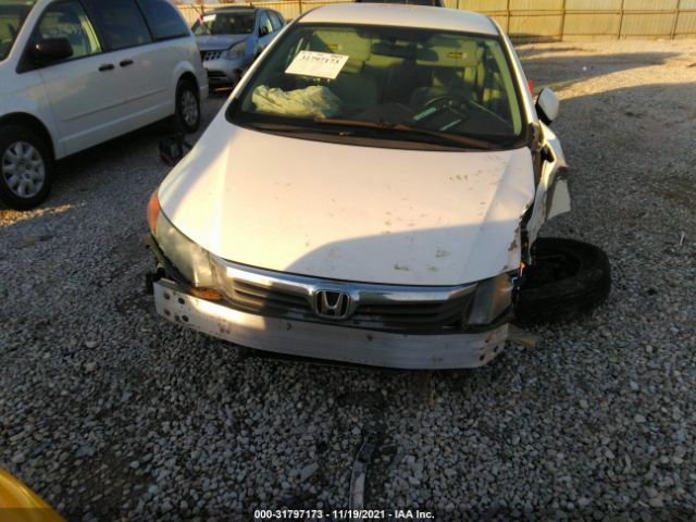 Photo 5 VIN: 19XFB2F58CE068187 - HONDA CIVIC SDN 