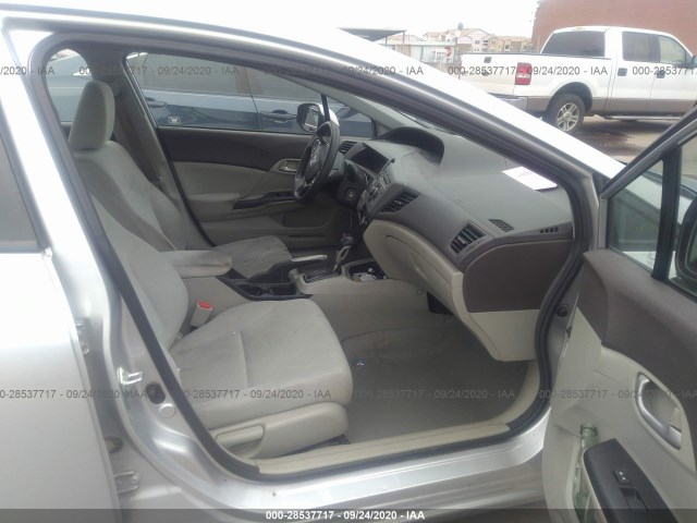 Photo 4 VIN: 19XFB2F58CE089377 - HONDA CIVIC SDN 