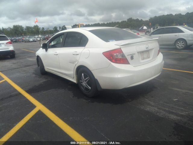 Photo 2 VIN: 19XFB2F58CE101365 - HONDA CIVIC SDN 