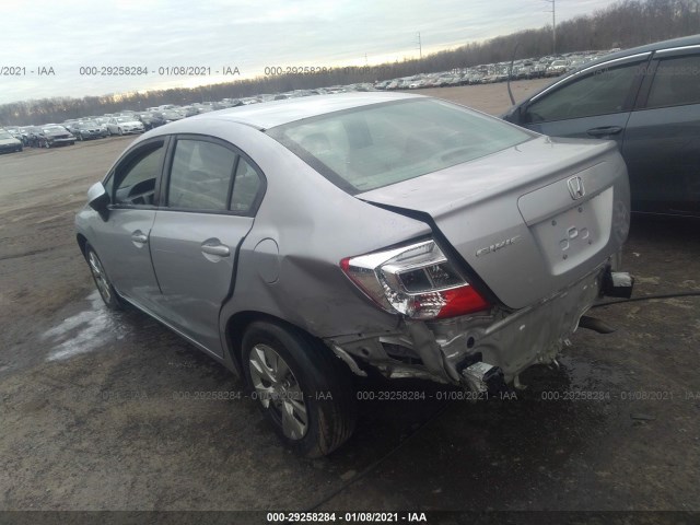 Photo 2 VIN: 19XFB2F58CE348501 - HONDA CIVIC SDN 