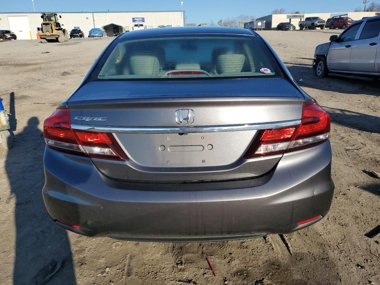 Photo 5 VIN: 19XFB2F58DE079367 - HONDA CIVIC 