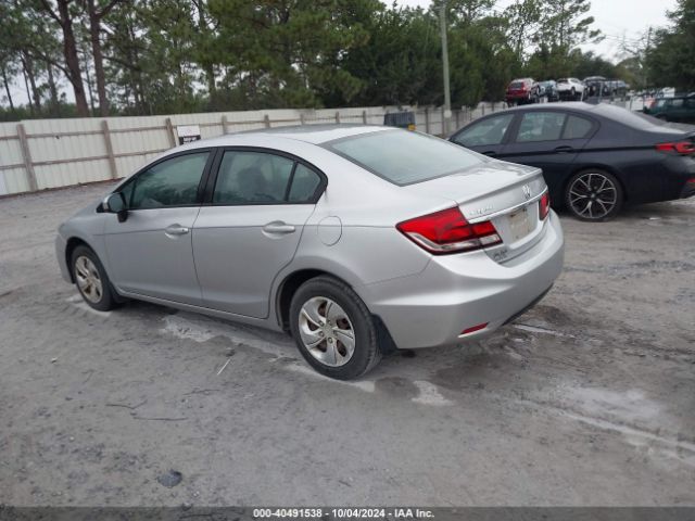 Photo 2 VIN: 19XFB2F58FE070154 - HONDA CIVIC 