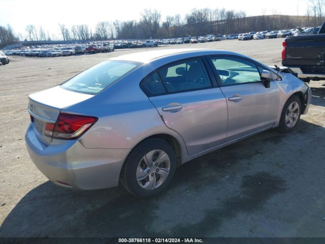 Photo 3 VIN: 19XFB2F58FE112354 - HONDA CIVIC LX 