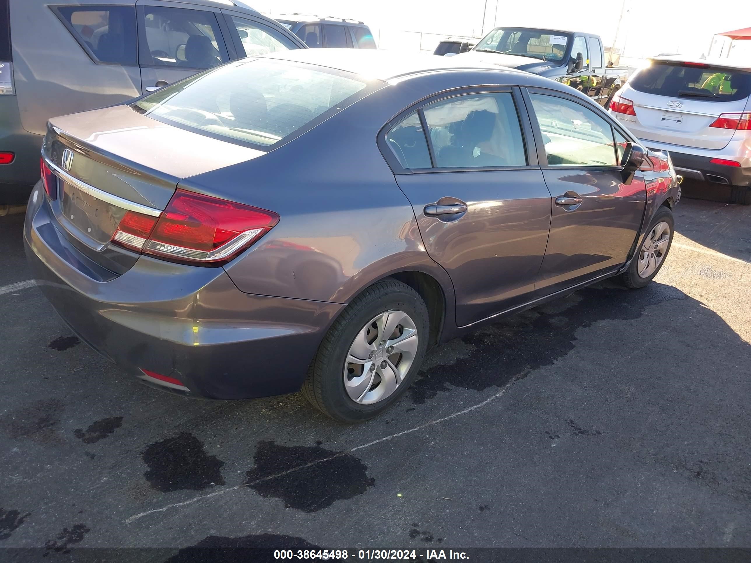 Photo 3 VIN: 19XFB2F58FE236592 - HONDA CIVIC 