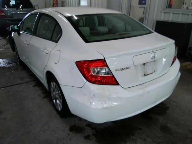 Photo 2 VIN: 19XFB2F59CE315216 - HONDA CIVIC LX 