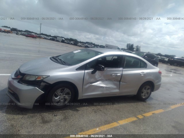 Photo 5 VIN: 19XFB2F59DE075392 - HONDA CIVIC SDN 