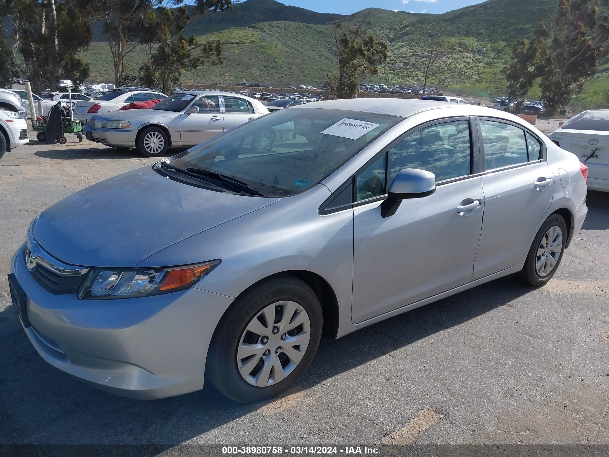 Photo 1 VIN: 19XFB2F5XCE344644 - HONDA CIVIC 