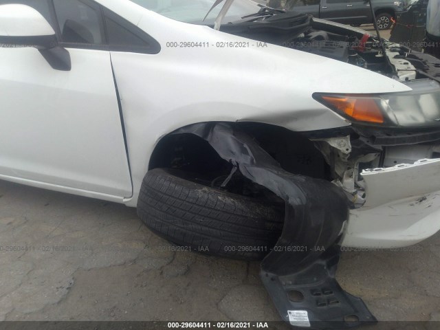 Photo 5 VIN: 19XFB2F5XCE373299 - HONDA CIVIC SDN 