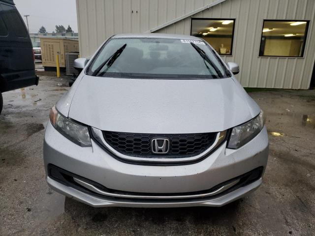 Photo 4 VIN: 19XFB2F5XDE000636 - HONDA CIVIC LX 