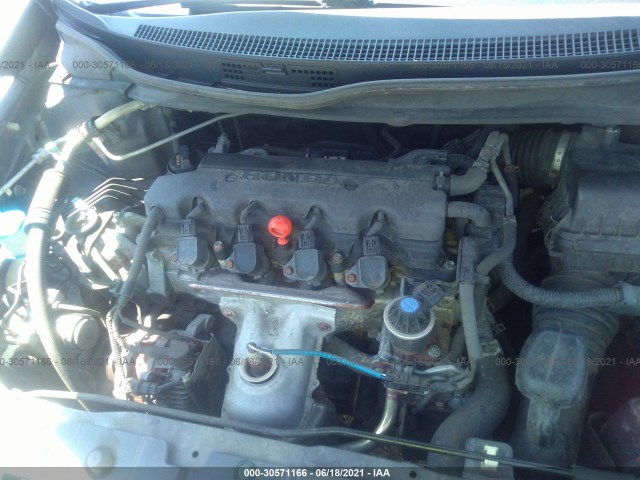 Photo 9 VIN: 19XFB2F5XFE014684 - HONDA CIVIC 