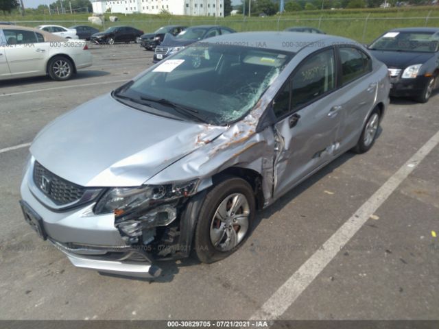 Photo 5 VIN: 19XFB2F5XFE018573 - HONDA CIVIC SEDAN 