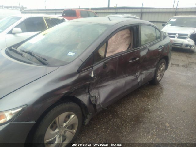 Photo 5 VIN: 19XFB2F5XFE075629 - HONDA CIVIC SEDAN 