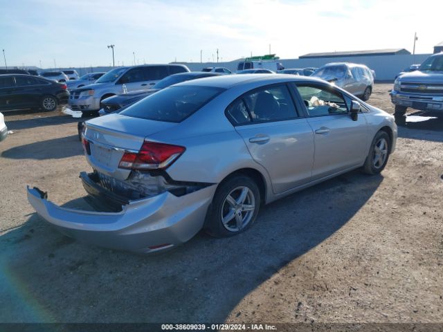 Photo 3 VIN: 19XFB2F5XFE104756 - HONDA CIVIC 