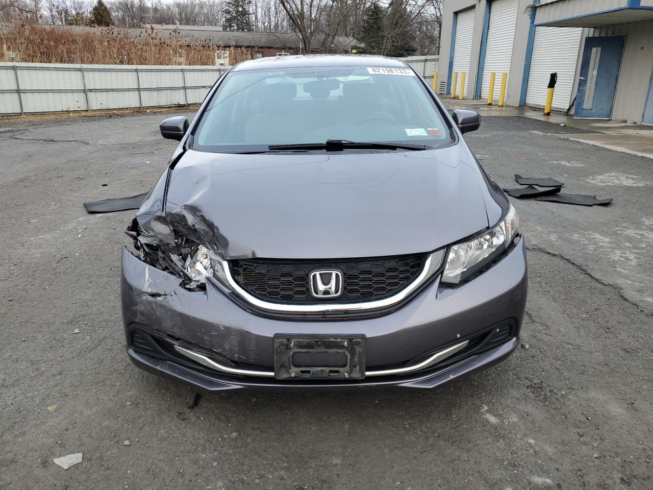 Photo 4 VIN: 19XFB2F5XFE233600 - HONDA CIVIC 