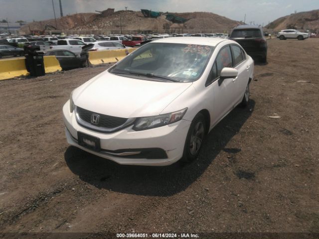 Photo 1 VIN: 19XFB2F5XFE245715 - HONDA CIVIC 