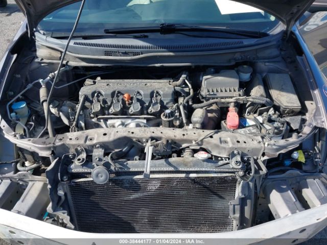 Photo 9 VIN: 19XFB2F5XFE274955 - HONDA CIVIC 