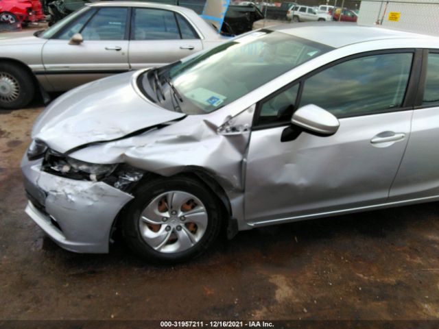 Photo 5 VIN: 19XFB2F5XFE277273 - HONDA CIVIC SEDAN 