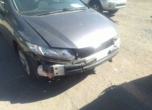 Photo 5 VIN: 19XFB2F5XFE279699 - HONDA CIVIC SEDAN 