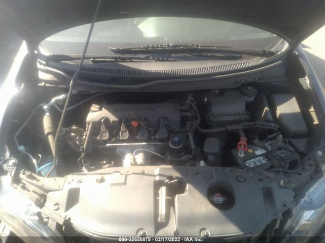 Photo 9 VIN: 19XFB2F5XFE704788 - HONDA CIVIC SEDAN 