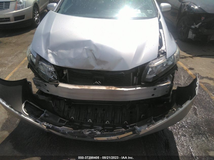 Photo 5 VIN: 19XFB2F70FE010855 - HONDA CIVIC 