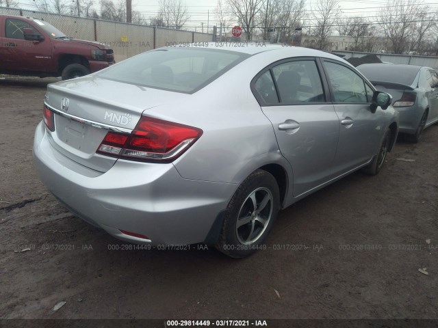 Photo 3 VIN: 19XFB2F70FE224308 - HONDA CIVIC SEDAN 