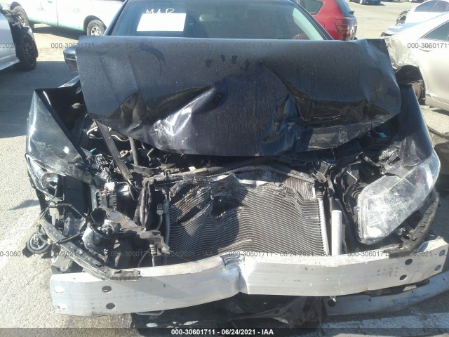 Photo 5 VIN: 19XFB2F70FE268812 - HONDA CIVIC SEDAN 