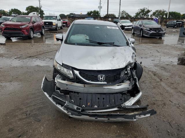 Photo 4 VIN: 19XFB2F71FE077092 - HONDA CIVIC SE 