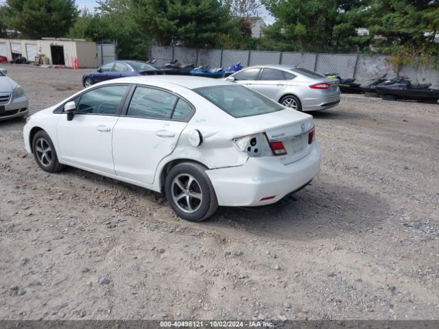 Photo 2 VIN: 19XFB2F72FE272165 - HONDA CIVIC 