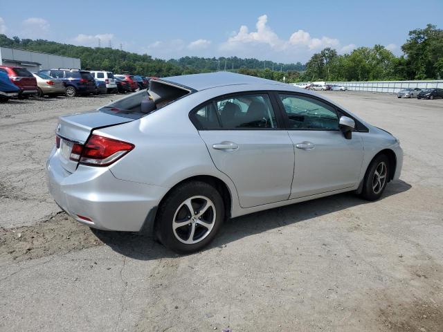 Photo 2 VIN: 19XFB2F72FE274403 - HONDA CIVIC SE 