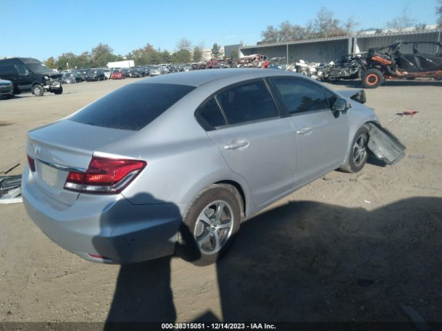 Photo 3 VIN: 19XFB2F73FE226313 - HONDA CIVIC 