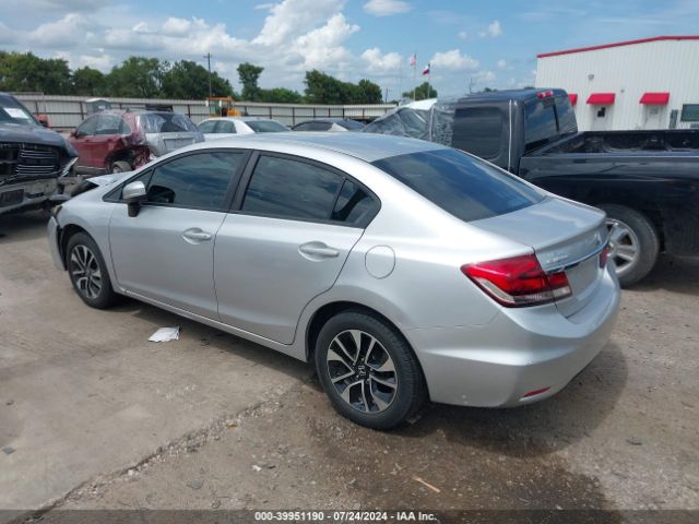 Photo 2 VIN: 19XFB2F74FE114751 - HONDA CIVIC 