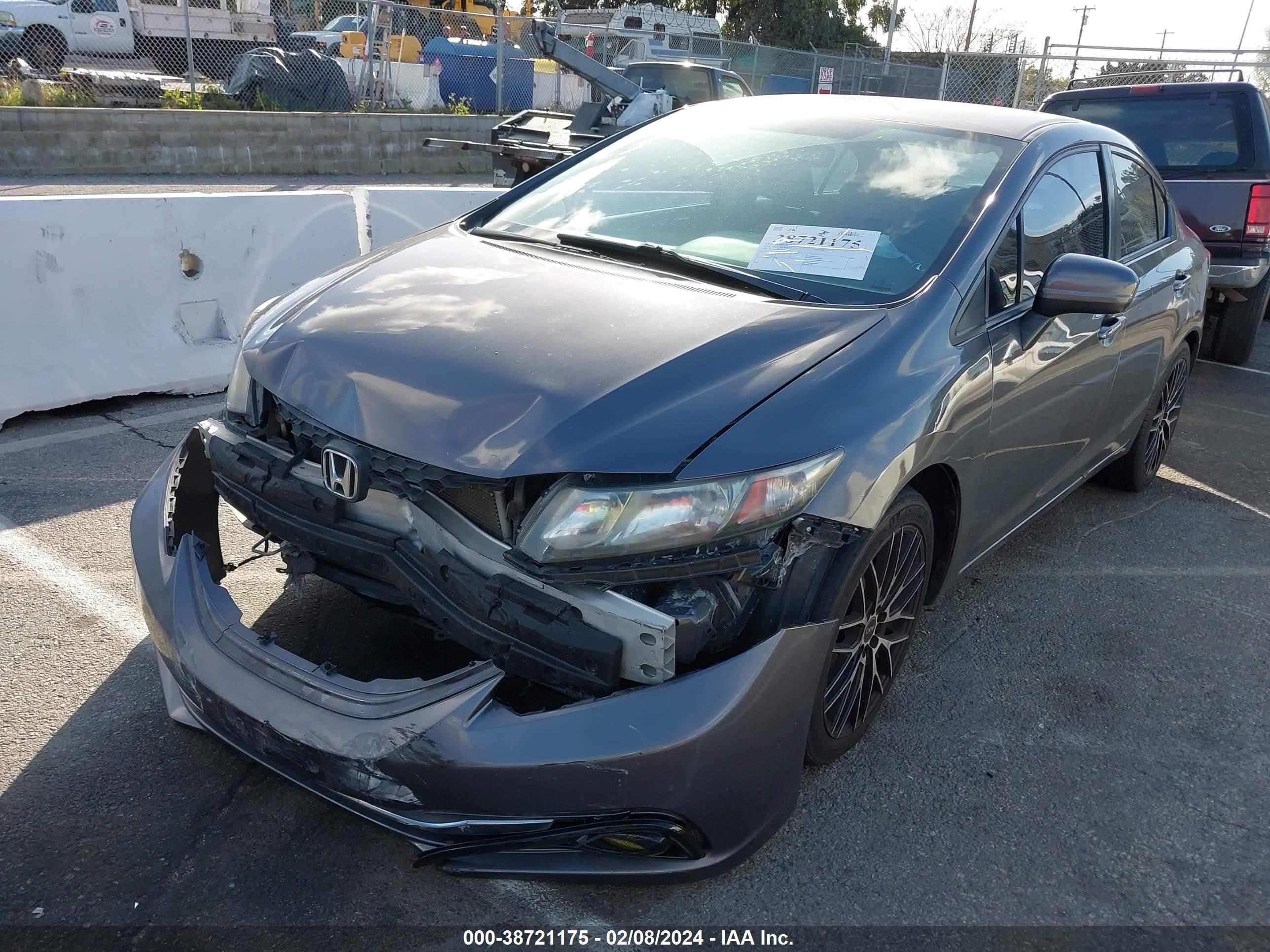 Photo 1 VIN: 19XFB2F75FE292751 - HONDA CIVIC 