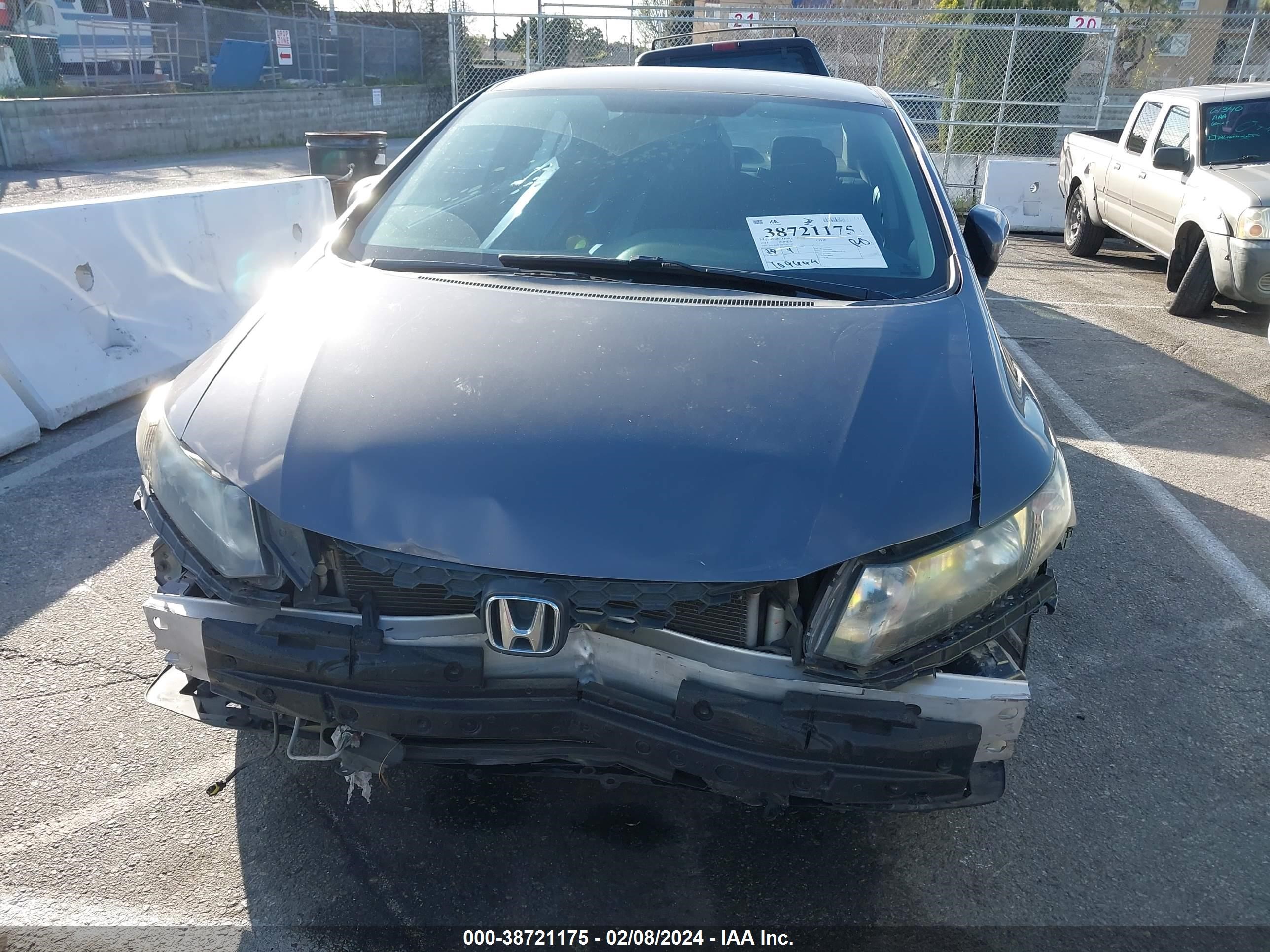 Photo 5 VIN: 19XFB2F75FE292751 - HONDA CIVIC 