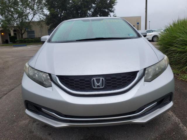 Photo 4 VIN: 19XFB2F76FE112094 - HONDA CIVIC SE 