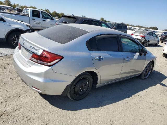 Photo 2 VIN: 19XFB2F76FE210767 - HONDA CIVIC SE 