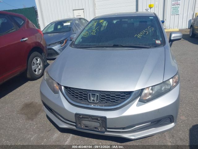 Photo 5 VIN: 19XFB2F76FE700335 - HONDA CIVIC 