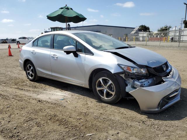 Photo 3 VIN: 19XFB2F77FE210616 - HONDA CIVIC SE 