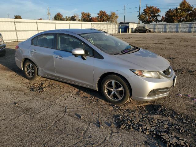 Photo 3 VIN: 19XFB2F78FE027290 - HONDA CIVIC SE 